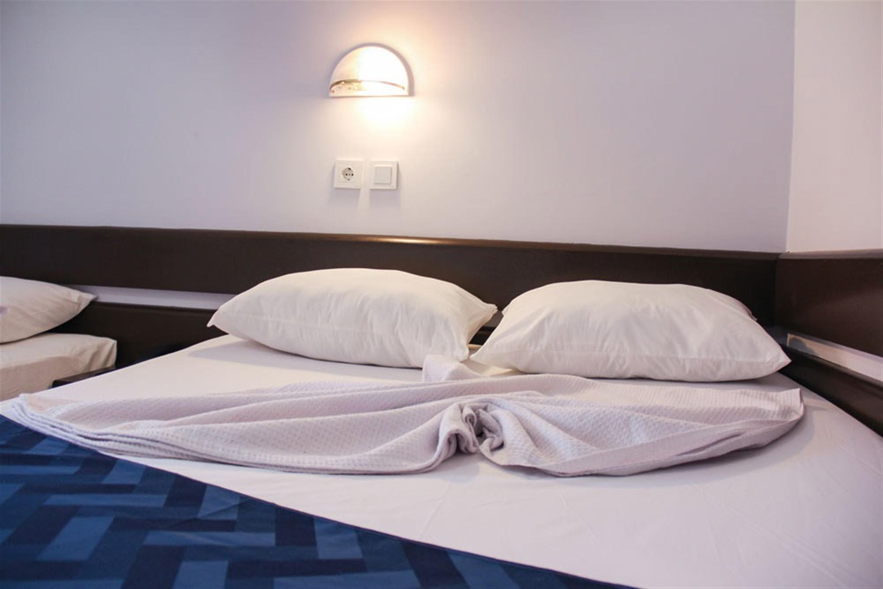Asem Hotel 阿拉尼亚 外观 照片